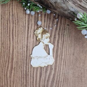 Kobieta 01 - grawerowana